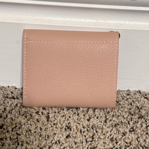 Elegant Pink Women's Wallet - Picture 2 of 5